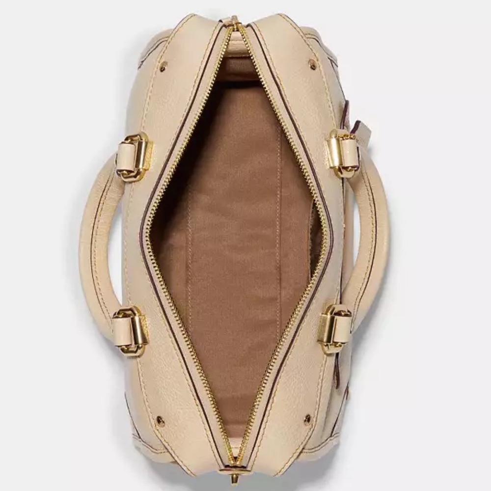 Coach Millie Satchel new in packaging - Picture 3 of 10